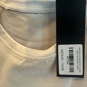 Vanquish enhance v2 nude midi cap sleeve t shirt medium